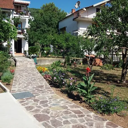 Διαμέρισμα Center